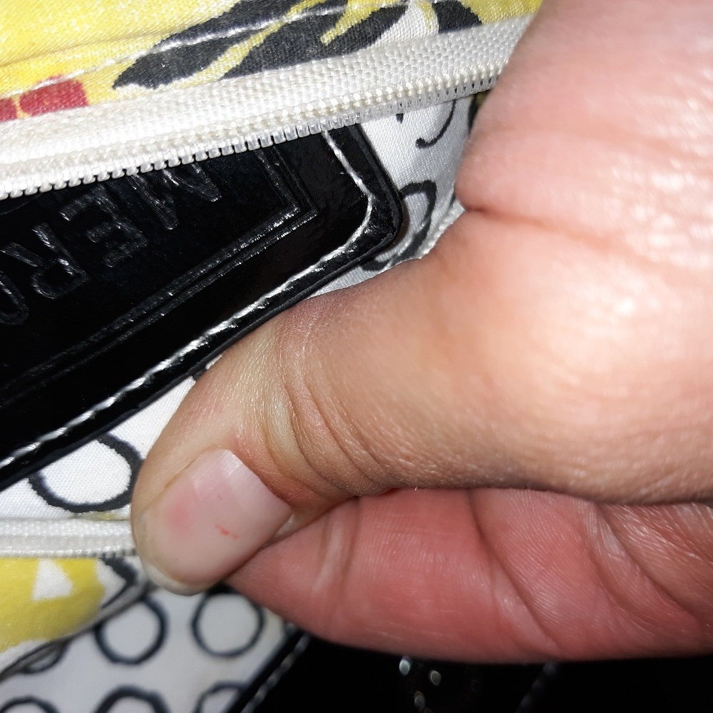 Merona wallet - Picture 3 of 5